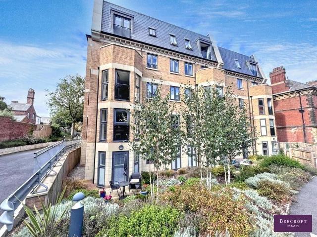 Flat for sale in Kingstone, Barnsley