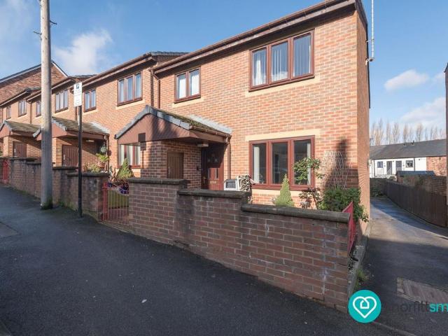 Flat for sale in Hillsborough, Isle Of Man