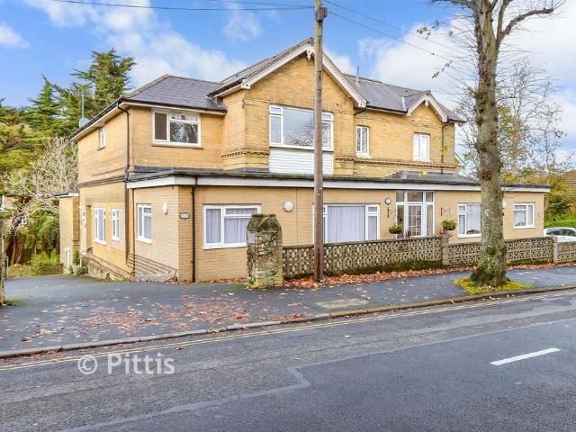 Flat for sale in Shanklin, Isle Of Wight