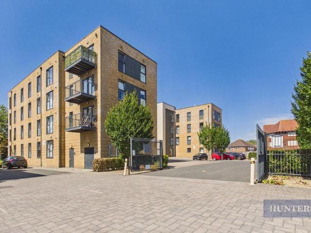 Flat for sale in St Mary's, City Of Southampton