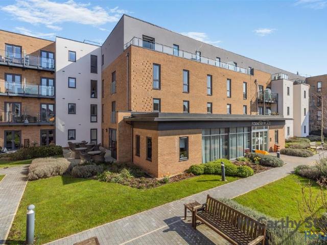 Flat for sale in Eastbridge, Suffolk