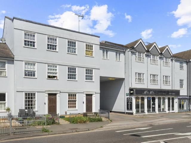 Flat for sale in Sawbridgeworth, Colliers End