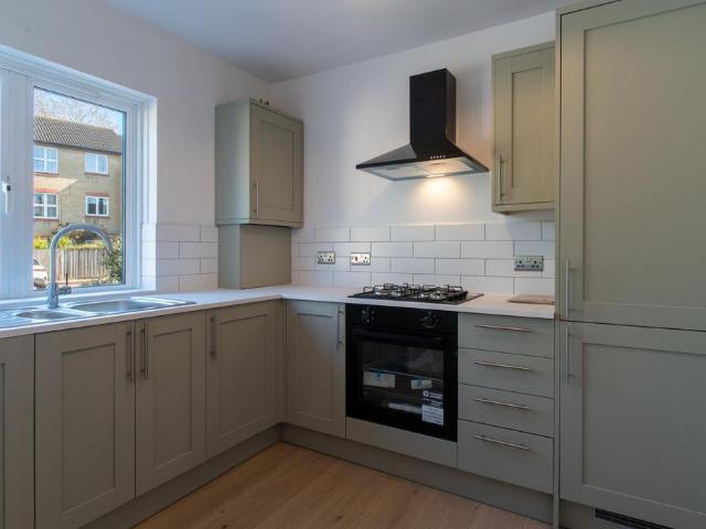 Flat for sale in St Margarets, Greater London