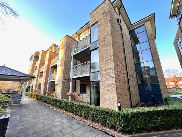 Flat for sale in The Groves, High Field