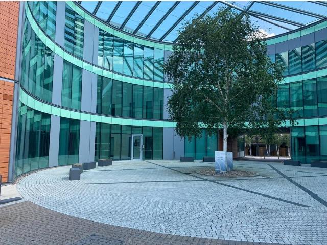 Flat for sale in Bracknell