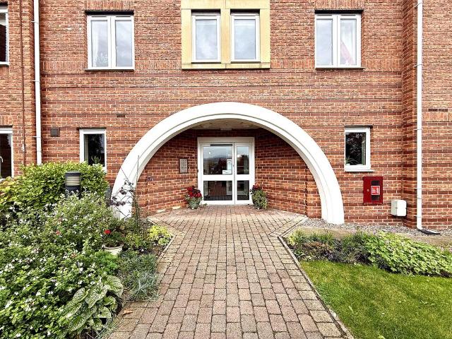 Flat for sale in Cabus, Lancashire