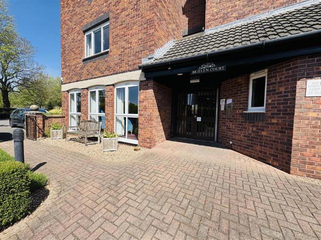 Flat for sale in Barton In Fabis, East Midlands