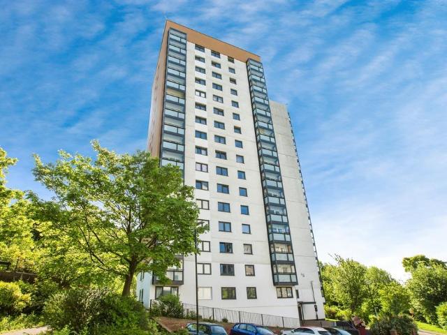 Flat for sale in Fountainhead, West Yorkshire