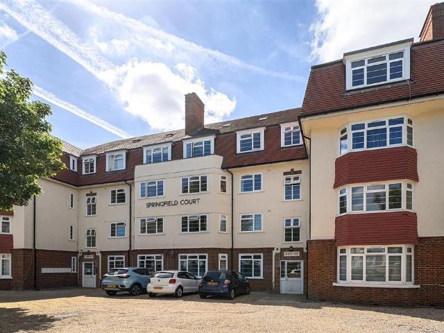 Flat for sale in Surbiton, Isle Of Man