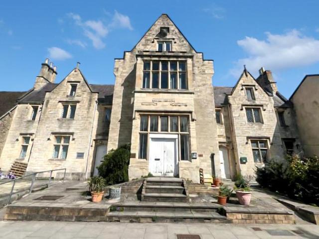 Flat for sale in Trowbridge