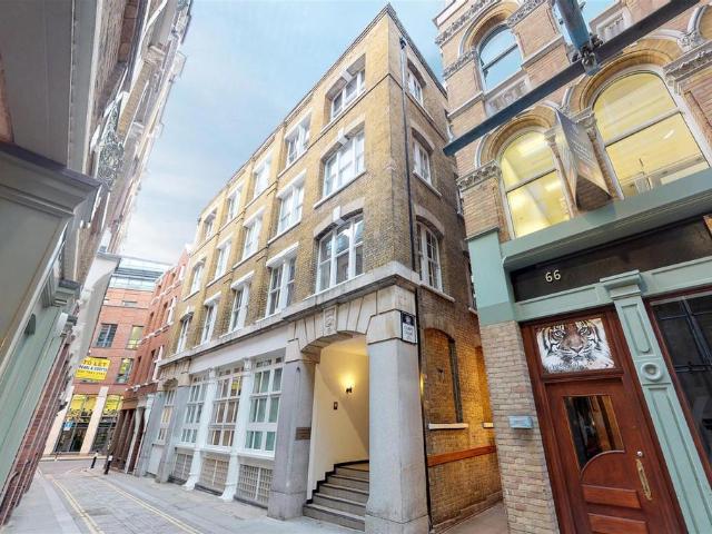 Flat for sale in Blackfriars, Lyons