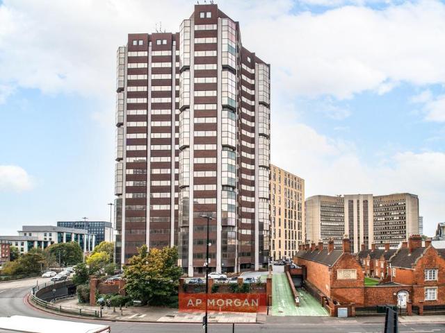 Flat for sale in Park Central, Birmingham