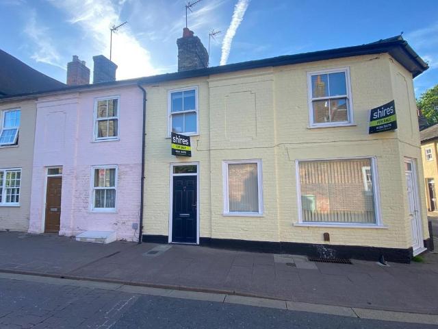 Flat for sale in Howard Estate, Chedburgh