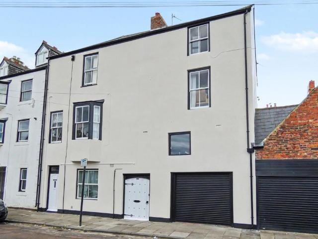Flat for sale in Tynemouth, North Tyneside
