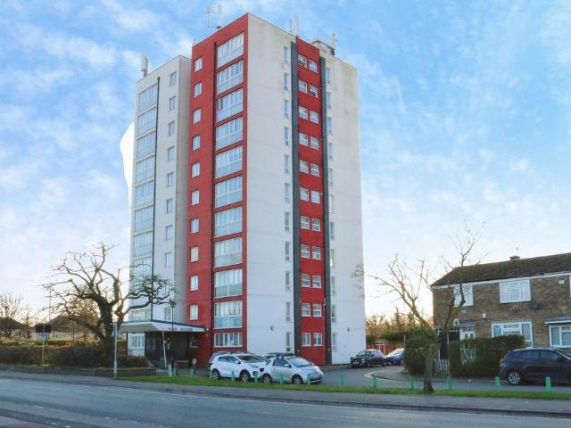 Flat for sale in Slough, Isle Of Man