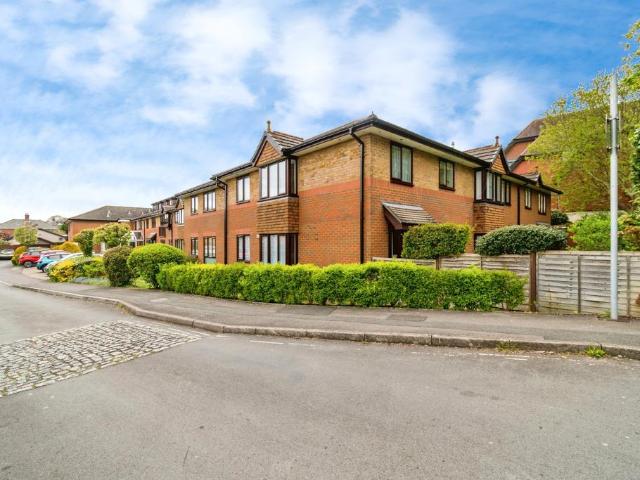 Flat for sale in Bassett, Isle Of Man