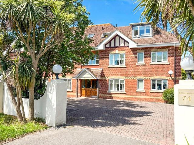 Flat for sale in Old Milton, Ashurst Bridge