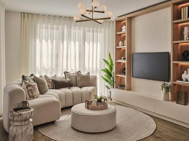 Flat for sale in London Borough of Hounslow, Cat Hill