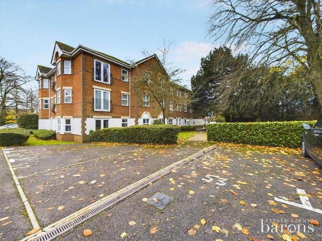 Flat for sale in Riverdene, Priest Down