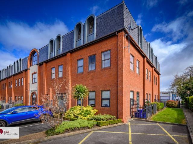 Flat for sale in Acocks Green, West Midlands