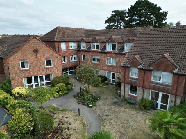 Flat for sale in Blackhills, Surrey