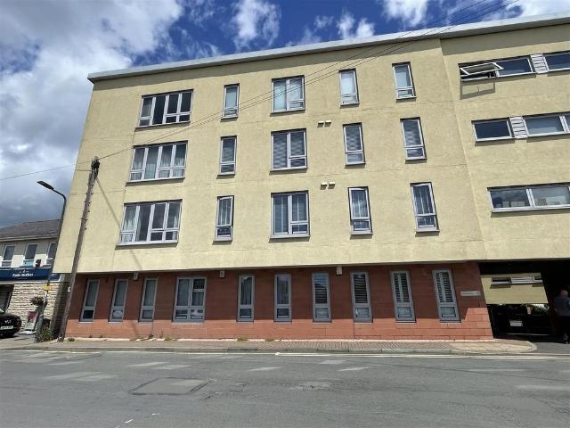 Flat for sale in Portfields, Lower Bullingham