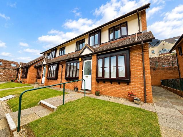 Flat for sale in Alcombe, Minehead
