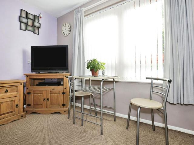 Flat for sale in Milverton, Green Close