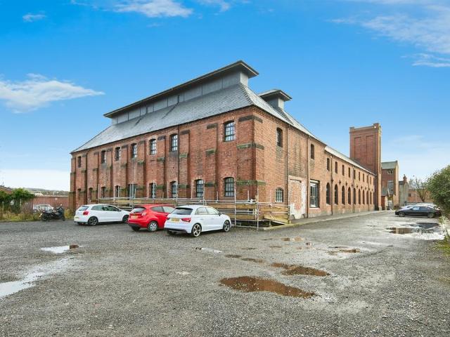 Flat for sale in Beamhurst, Staffordshire