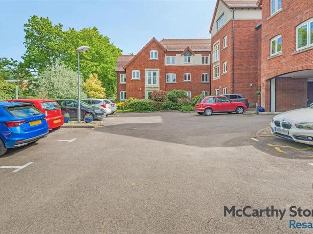 Flat for sale in Wake Green, West Midlands
