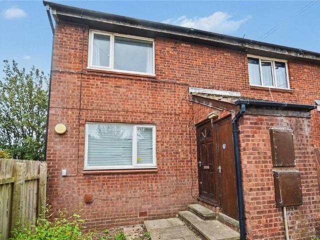 Flat for sale in Robin Hood, West Yorkshire
