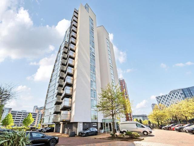Flat for sale in Salford, Greater Manchester