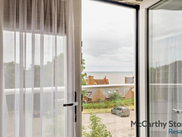 Flat for sale in Hunstanton, Brookville