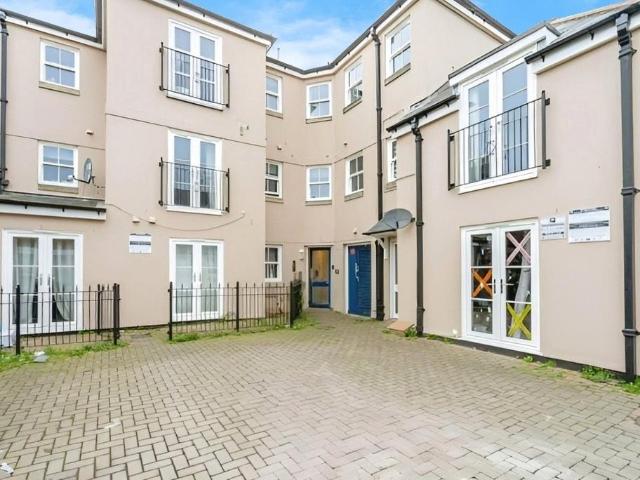 Flat for sale in Clapham, West Sussex