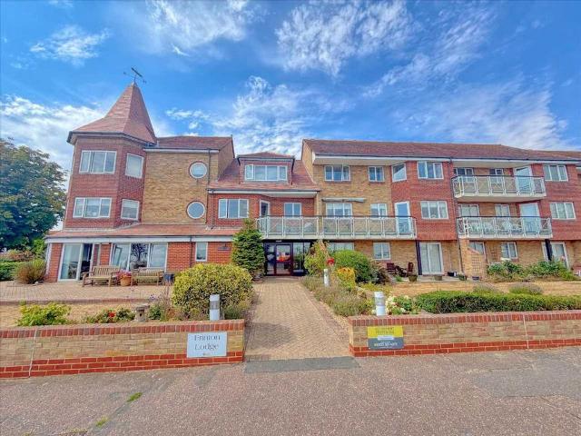 Flat for sale in Frinton and Walton, Dale Hill