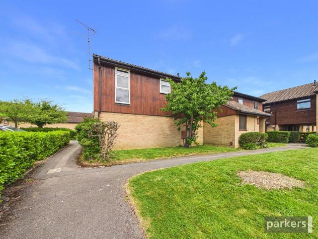 Flat for sale in Earley, Isle Of Man