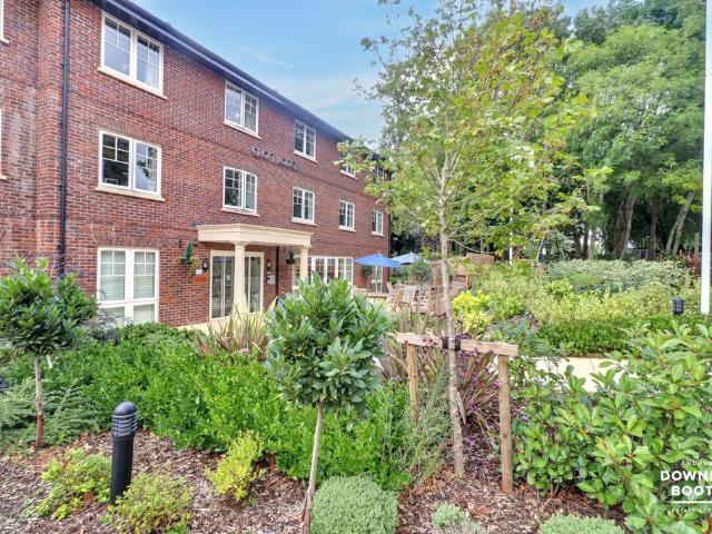Flat for sale in Aldridge, Walsall