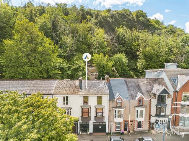 Flat for sale in Thistleboon, Mumbles ,the
