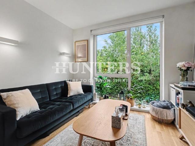 Flat for sale in West Hampstead, Greater London