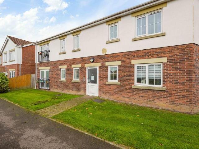 Flat for sale in Winthorpe, East Lindsey