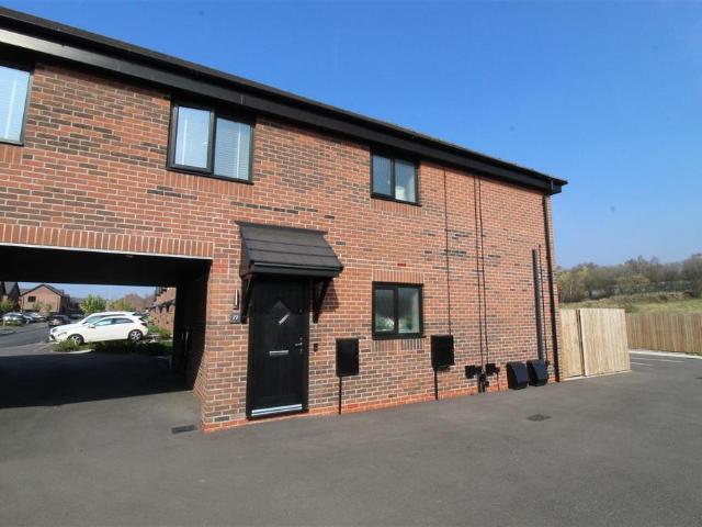 Flat for sale in Middlebrook, Lee Bank
