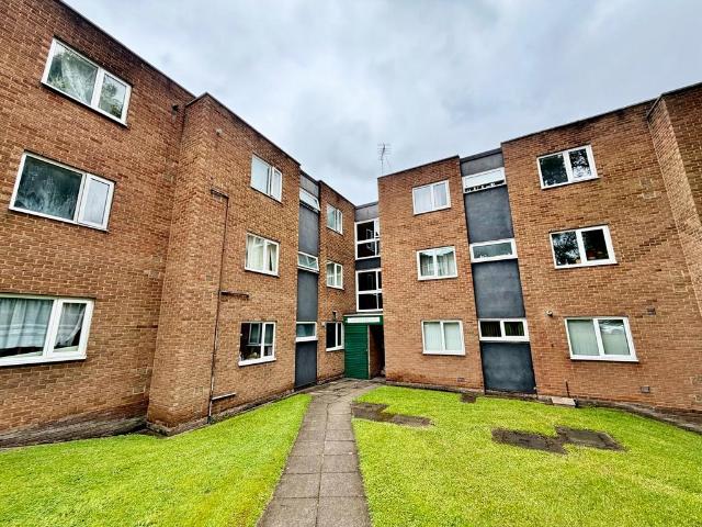 Flat for sale in Gravelly Hill, West Midlands