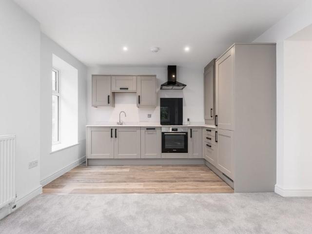 Flat for sale in River, Ash