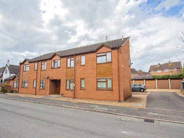 Flat for sale in Irthlingborough