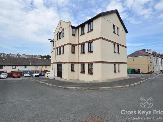 Flat for sale in Morice Town, Mount Wise
