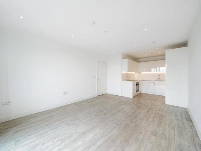Flat for sale in London Borough of Brent, Greater London