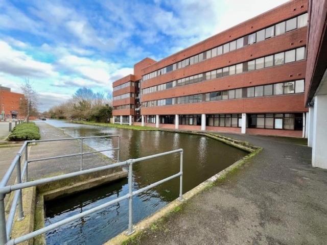 Flat for sale in Walton, Aylesbury