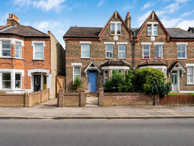 Flat for sale in Anerley, Greater London