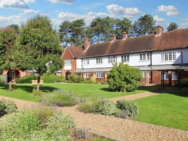 Flat for sale in Willian, Letchworth