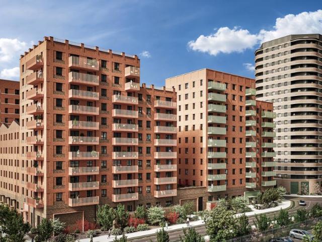 Flat for sale in Dagenham, Greater London